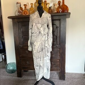 NWT Magaschoni wrap dress